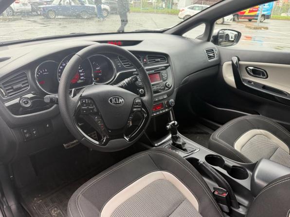 Kia Ceed II с пробегом 2013 года, цена 1 035 000 рублей, 136741 км, хэтчбек, Автокод Объявления