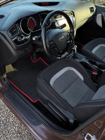 Kia Ceed II с пробегом 2012 года, цена 1 073 000 рублей, 138800 км, хэтчбек, Автокод Объявления