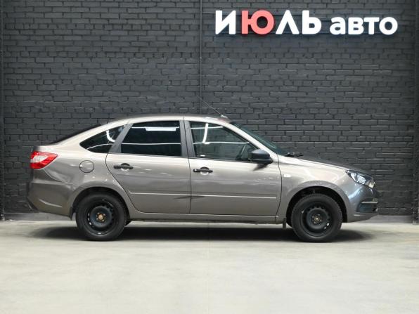 Lada (ВАЗ) Granta I Рестайлинг с пробегом 2021 года, цена 730 000 рублей, 90777 км, хэтчбек, Автокод Объявления