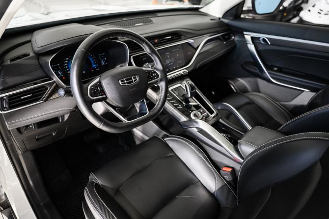 Geely Atlas Pro с пробегом 2022 года, цена 1 950 000 рублей, 75000 км, внедорожник, Автокод Объявления