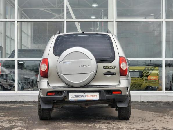 Chevrolet Niva I Рестайлинг с пробегом 2014 года, цена 409 000 рублей, 189446 км, внедорожник, Автокод Объявления