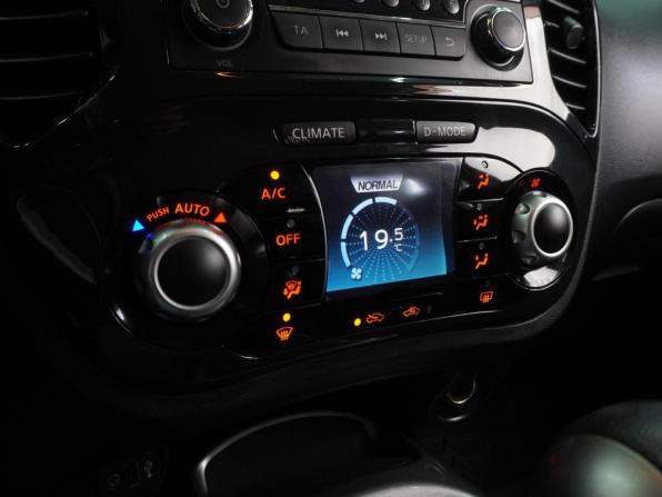Nissan Juke I с пробегом 2011 года, цена 877 000 рублей, 134614 км, внедорожник, Автокод Объявления