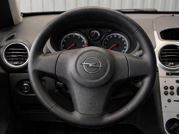Opel Corsa D Рестайлинг II с пробегом 2012 года, цена 597 000 рублей, 68541 км, хэтчбек, Автокод Объявления
