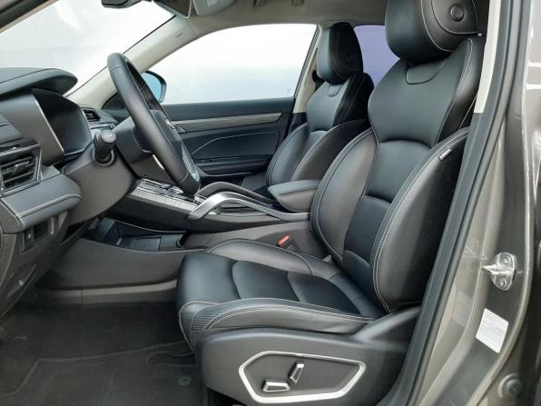 Geely Atlas Pro с пробегом 2023 года, цена 1 950 000 рублей, 60707 км, внедорожник, Автокод Объявления