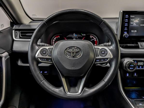 Toyota RAV4 V (XA50) с пробегом 2021 года, цена 3 600 000 рублей, 61436 км, внедорожник, Автокод Объявления