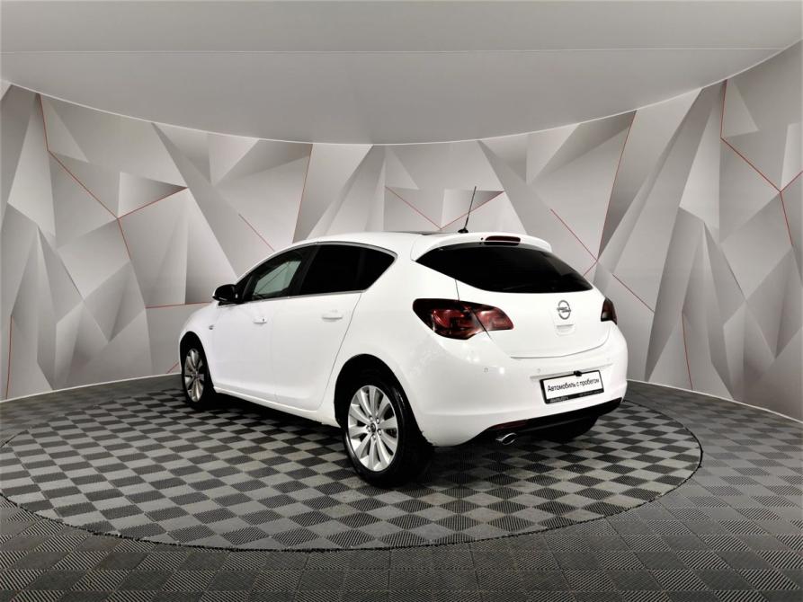 Opel Astra J Москва  - изображение 4