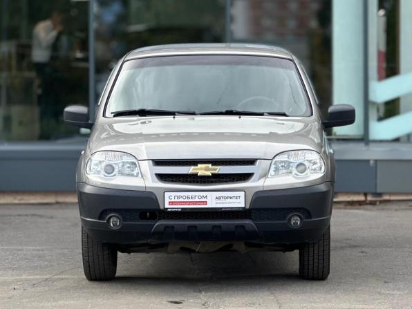 Chevrolet Niva I Рестайлинг с пробегом 2017 года, цена 709 000 рублей, 102018 км, внедорожник, Автокод Объявления