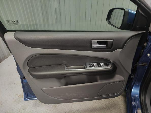 Ford Focus II Рестайлинг с пробегом 2008 года, цена 470 000 рублей, 184544 км, седан, Автокод Объявления