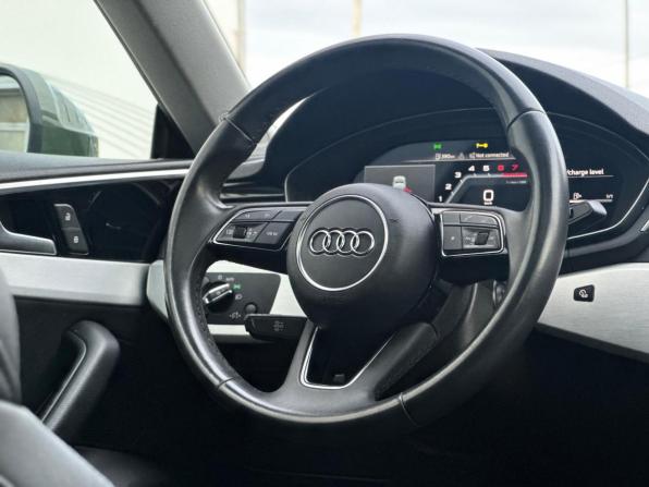 Audi A5 II (F5) Рестайлинг с пробегом 2021 года, цена 4 000 000 рублей, 55723 км, лифтбек, Автокод Объявления