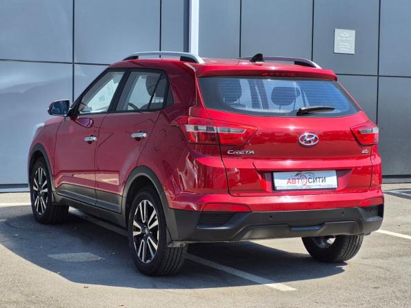 Hyundai Creta I с пробегом 2018 года, цена 1 819 000 рублей, 132000 км, внедорожник, Автокод Объявления