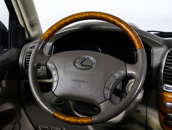 Lexus LX II Рестайлинг с пробегом 2006 года, цена 2 700 000 рублей, 213455 км, внедорожник, Автокод Объявления