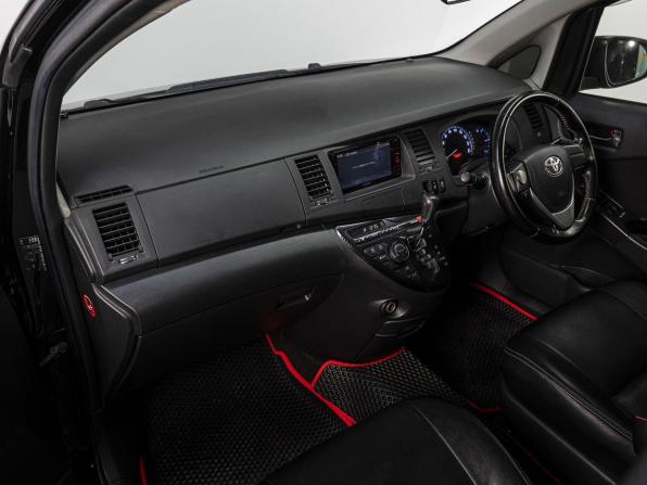 Toyota ISis I Рестайлинг с пробегом 2014 года, цена 1 270 000 рублей, 168374 км, компактвэн, Автокод Объявления