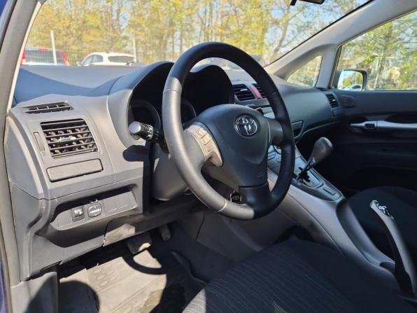 Toyota Auris I с пробегом 2008 года, цена 620 000 рублей, 131723 км, хэтчбек, Автокод Объявления