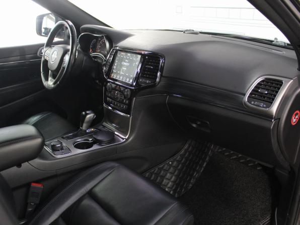 Jeep Grand Cherokee IV (WK2) Рестайлинг с пробегом 2021 года, цена 4 845 000 рублей, 55000 км, внедорожник, Автокод Объявления