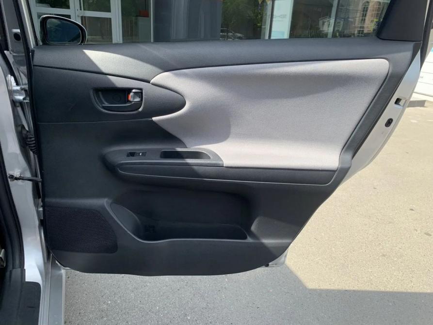 Toyota Wish II Краснодар  - изображение 19