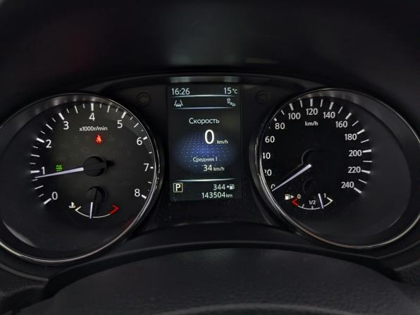Nissan Qashqai II с пробегом 2016 года, цена 1 750 000 рублей, 143502 км, внедорожник, Автокод Объявления