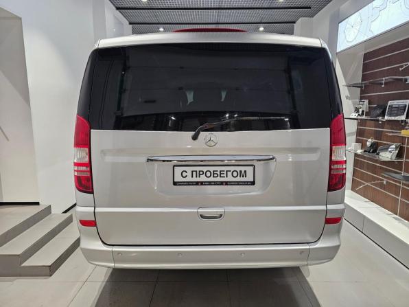 Mercedes-Benz Viano I (W639) Рестайлинг с пробегом 2011 года, цена 1 849 000 рублей, 295480 км, минивэн, Автокод Объявления