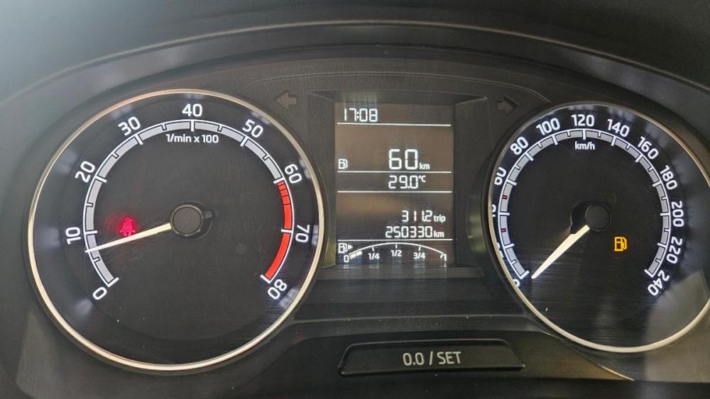 Skoda Rapid I Рестайлинг Краснодар  - изображение 8
