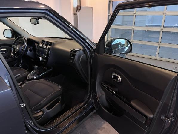 Kia Soul II с пробегом 2016 года, цена 2 110 000 рублей, 65283 км, хэтчбек, Автокод Объявления