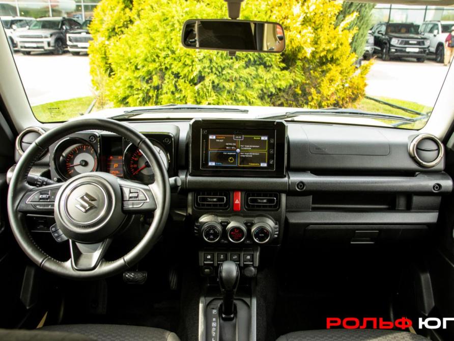 Suzuki Jimny IV Москва  - изображение 10