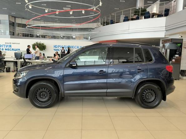 Volkswagen Tiguan I Рестайлинг с пробегом 2014 года, цена 1 099 000 рублей, 247641 км, внедорожник, Автокод Объявления