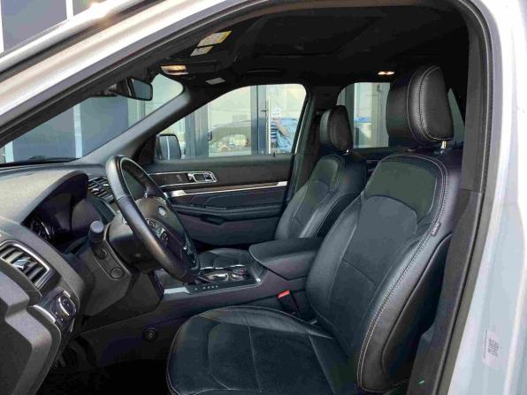 Ford Explorer V Рестайлинг 2 с пробегом 2018 года, цена 3 499 000 рублей, 125100 км, внедорожник, Автокод Объявления