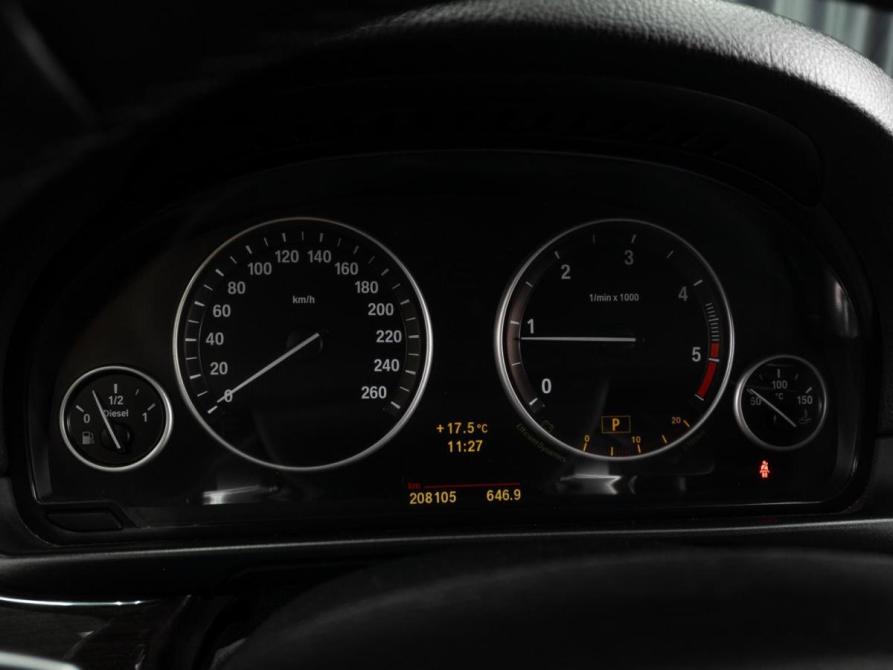 BMW 5 серии VI (F10/F11/F07) Тюмень  - изображение 25