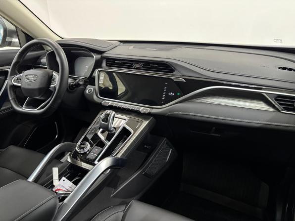 Geely Atlas Pro с пробегом 2024 года, цена 2 275 000 рублей, 13693 км, внедорожник, Автокод Объявления