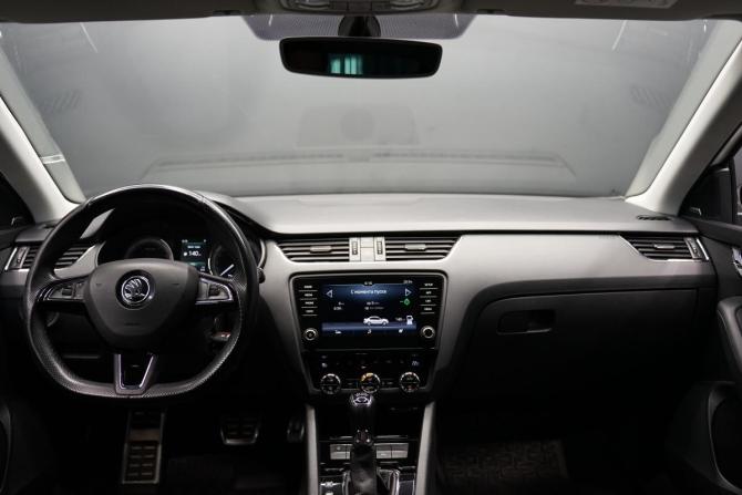 Skoda Octavia III (A7) Рестайлинг с пробегом 2017 года, цена 2 050 000 рублей, 182890 км, лифтбек, Автокод Объявления