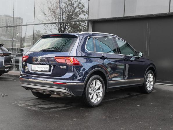 Volkswagen Tiguan II с пробегом 2017 года, цена 2 450 000 рублей, 89381 км, внедорожник, Автокод Объявления