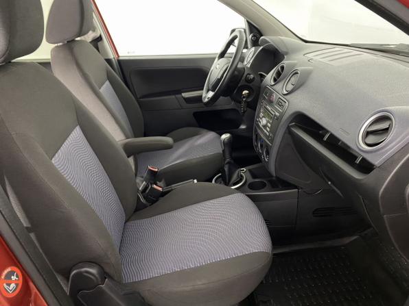 Ford Fusion I Рестайлинг с пробегом 2007 года, цена 520 000 рублей, 192744 км, хэтчбек, Автокод Объявления