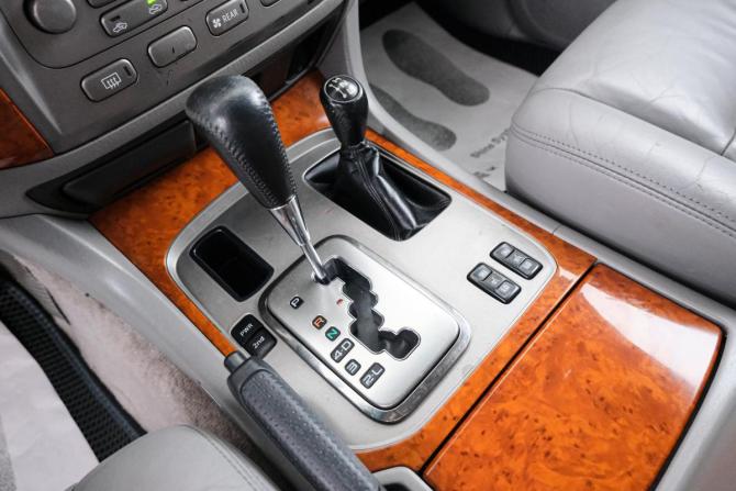 Toyota Land Cruiser 100 Series с пробегом 1998 года, цена 1 699 000 рублей, 414000 км, внедорожник, Автокод Объявления