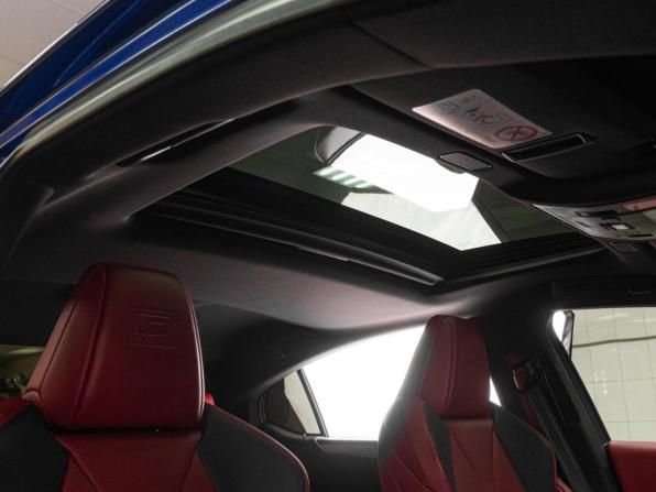 Lexus ES VII с пробегом 2018 года, цена 4 499 000 рублей, 107886 км, седан, Автокод Объявления