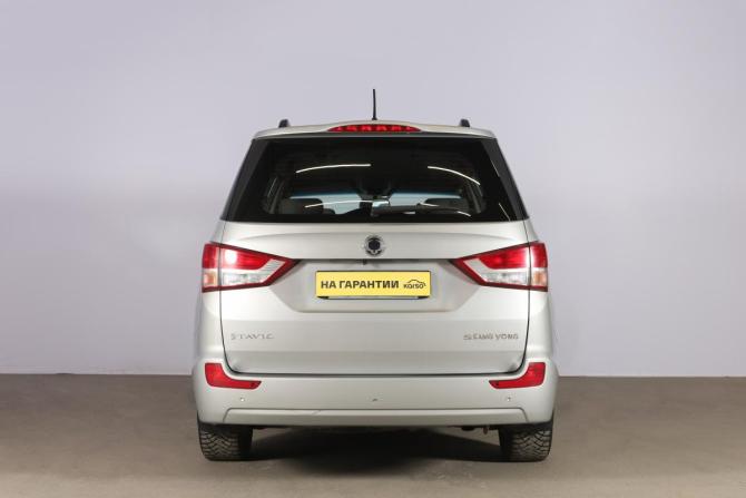 SsangYong Stavic с пробегом 2014 года, цена 1 649 000 рублей, 73000 км, минивэн, Автокод Объявления