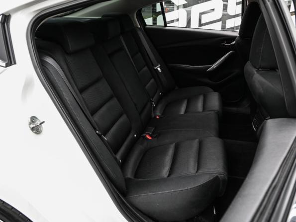 Mazda 6 III (GJ) Рестайлинг с пробегом 2016 года, цена 1 849 000 рублей, 192452 км, седан, Автокод Объявления