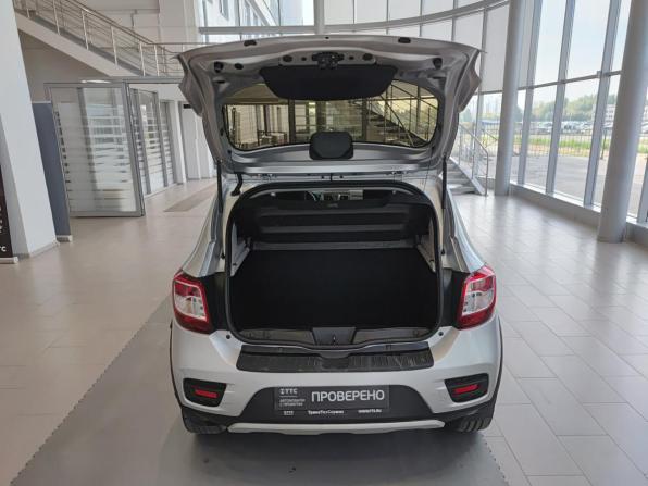 Renault Sandero II Рестайлинг с пробегом 2019 года, цена 1 158 000 рублей, 111684 км, хэтчбек, Автокод Объявления