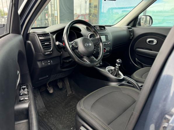 Kia Soul II Рестайлинг с пробегом 2016 года, цена 1 260 000 рублей, 50375 км, хэтчбек, Автокод Объявления
