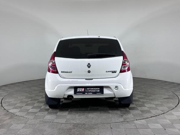 Renault Sandero I с пробегом 2013 года, цена 549 000 рублей, 191259 км, хэтчбек, Автокод Объявления
