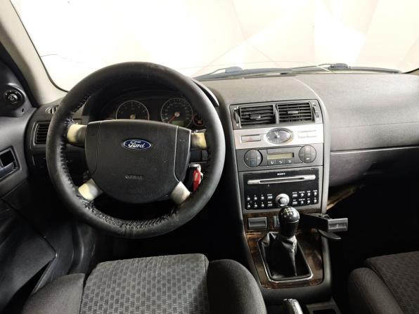 Ford Mondeo III Рестайлинг с пробегом 2005 года, цена 149 000 рублей, 434280 км, седан, Автокод Объявления