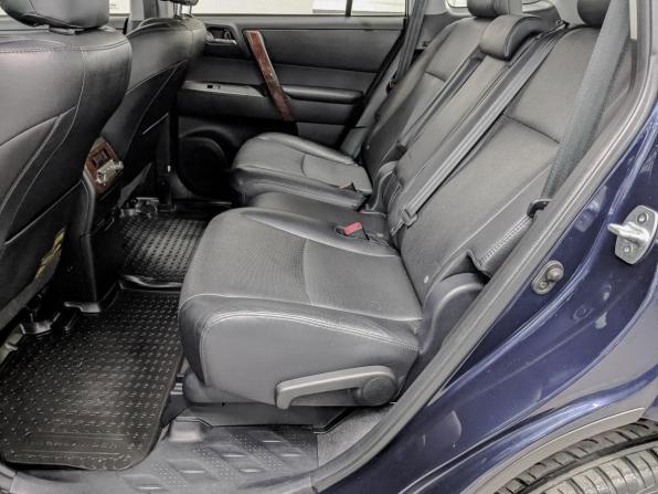 Toyota Highlander II (XU40) Рестайлинг с пробегом 2012 года, цена 2 750 000 рублей, 76643 км, внедорожник, Автокод Объявления