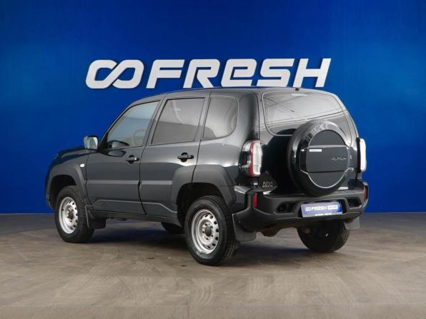 Lada (ВАЗ) Niva Travel I с пробегом 2024 года, цена 949 077 рублей, 43511 км, внедорожник, Автокод Объявления