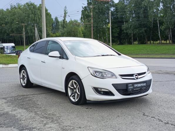 Opel Astra J Рестайлинг с пробегом 2012 года, цена 426 000 рублей, 401667 км, седан, Автокод Объявления