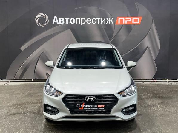 Hyundai Solaris II с пробегом 2019 года, цена 1 445 000 рублей, 70600 км, седан, Автокод Объявления