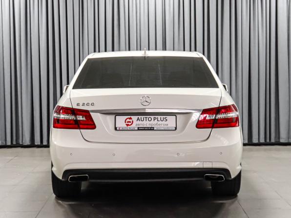 Mercedes-Benz E-Класс IV (W212 S212 C207) с пробегом 2012 года, цена 1 649 000 рублей, 154502 км, седан, Автокод Объявления