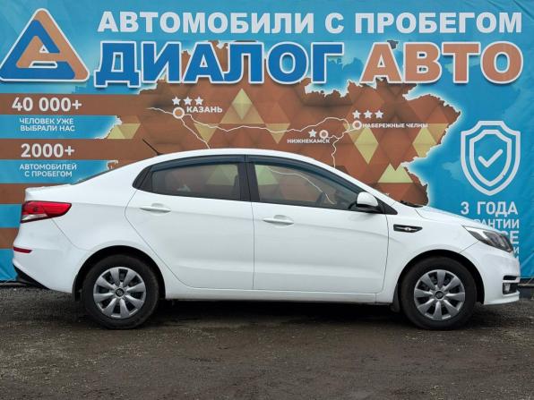 Kia Rio III Рестайлинг с пробегом 2016 года, цена 851 000 рублей, 138300 км, седан, Автокод Объявления