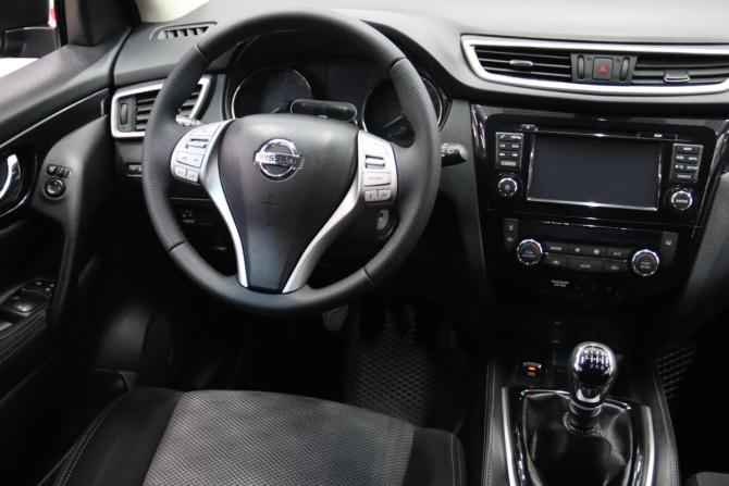 Nissan Qashqai II с пробегом 2015 года, цена 1 095 950 рублей, 174762 км, внедорожник, Автокод Объявления