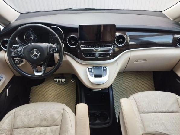 Mercedes-Benz V-Класс III (W447) Рестайлинг с пробегом 2021 года, цена 4 200 000 рублей, 274684 км, минивэн, Автокод Объявления