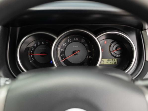 Nissan Tiida I с пробегом 2004 года, цена 500 000 рублей, 164649 км, хэтчбек, Автокод Объявления