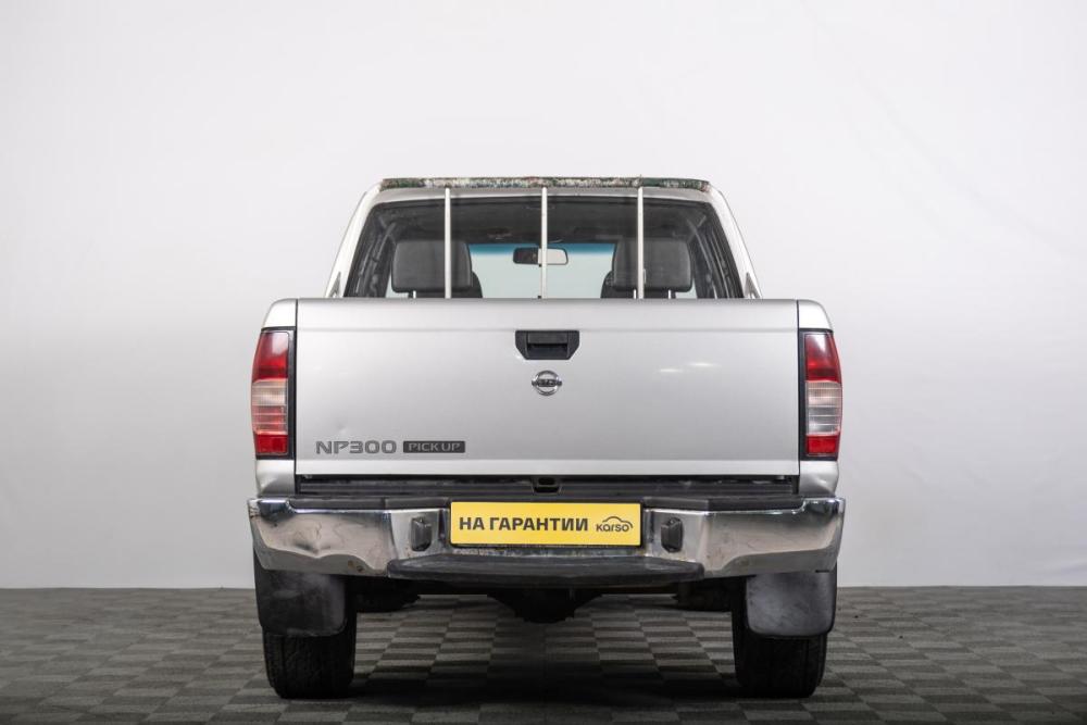 Nissan NP300 Томск  - изображение 5