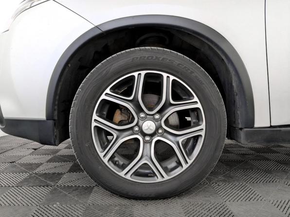 Mitsubishi Outlander III Рестайлинг с пробегом 2014 года, цена 1 710 000 рублей, 210200 км, внедорожник, Автокод Объявления